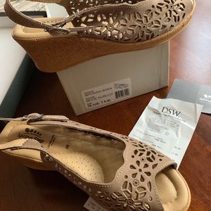 Shoes - slingback sandals